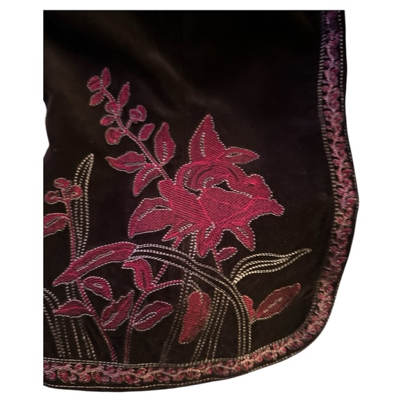 NVCARD size 12, Elegant velvet Brown Embroidered Jacket, Hook eye closure - Picture 3 of 11